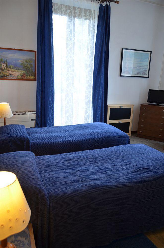 Albergo Chiara Savignone Dış mekan fotoğraf