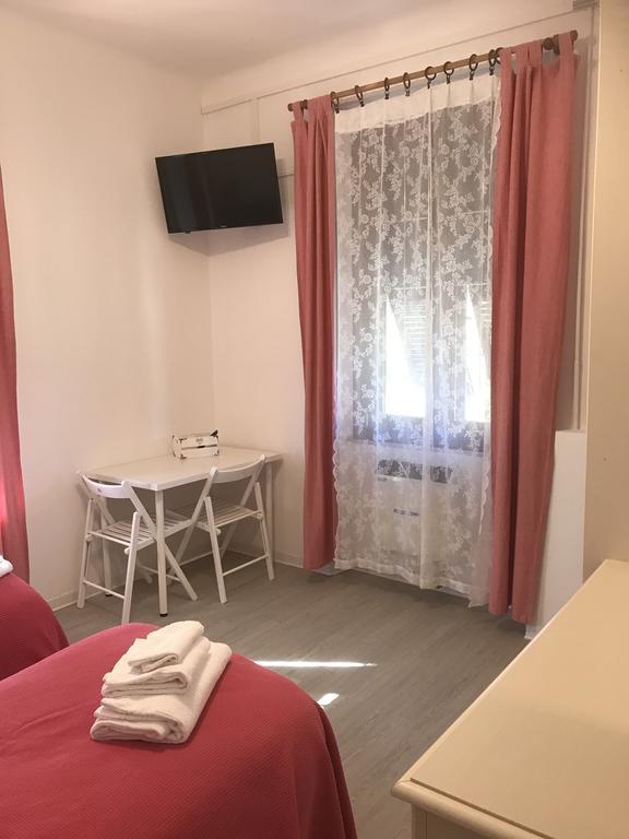Albergo Chiara Savignone Dış mekan fotoğraf