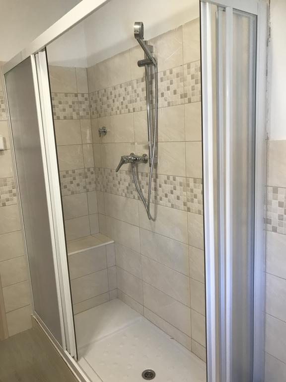 Albergo Chiara Savignone Dış mekan fotoğraf