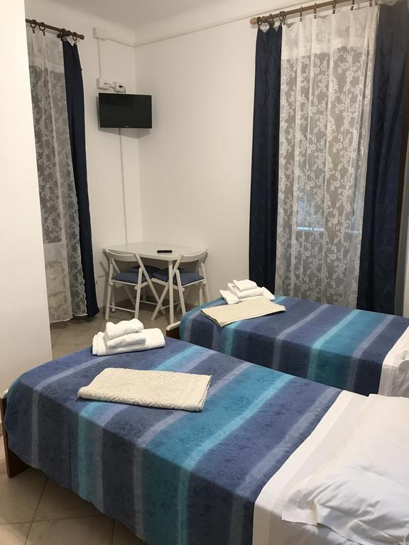 Albergo Chiara Savignone Dış mekan fotoğraf